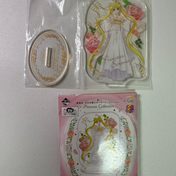 Foulard En Soie Sailor Moon Eternal - Happy Girls Kuji A Prize - Usagi & Luna - Bandai